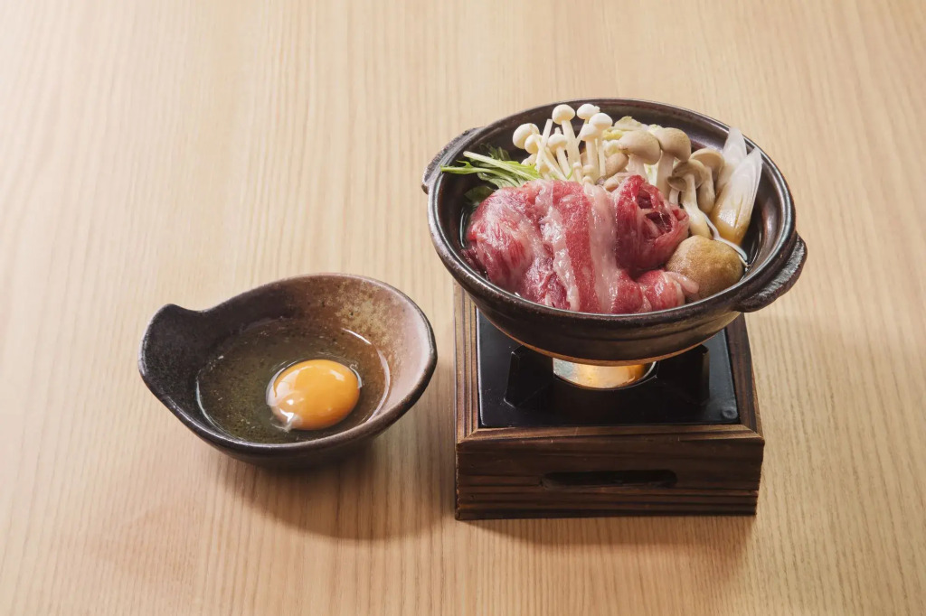Yufuin Besso Shikisai Hotel