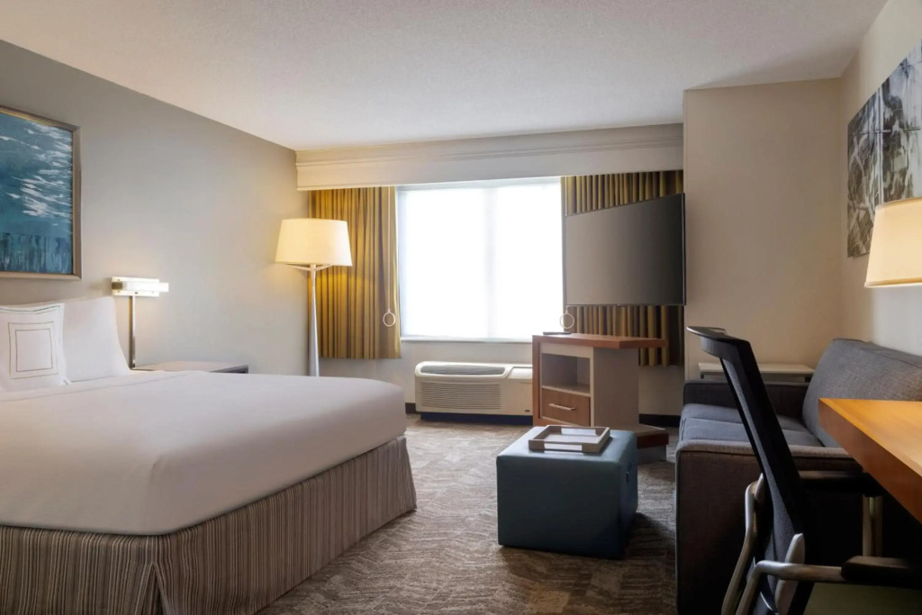 Fairfield Inn & Suites by Marriott Newark Liberty International Airport