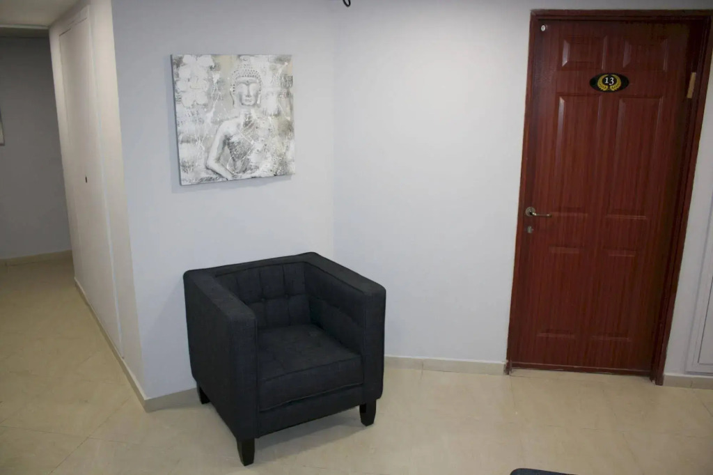 Rich Royal Suites