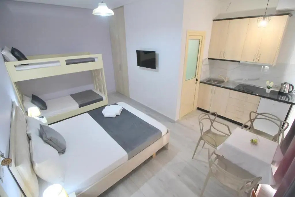"Vision 4 Ksamil" Villa - Apartments and Rooms