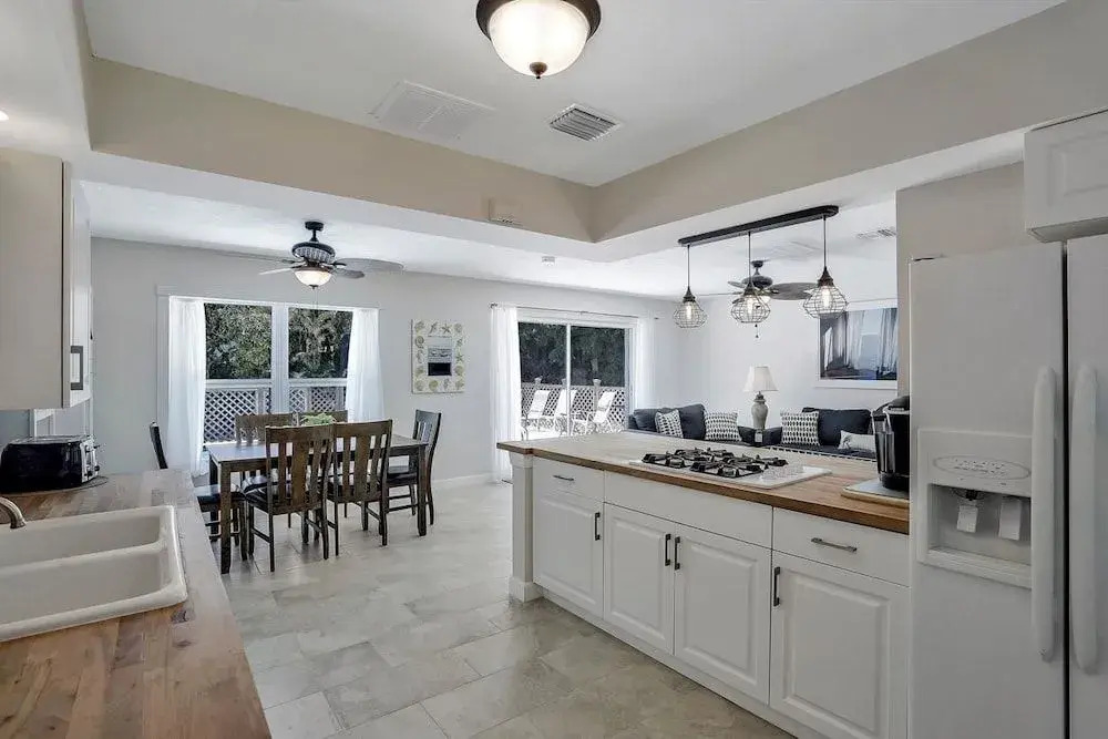 Skylark Avenue Pool Home