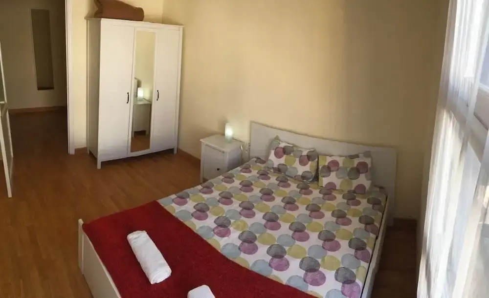 Cesar Apartment