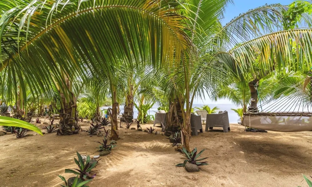 Chic Beachside Retreat