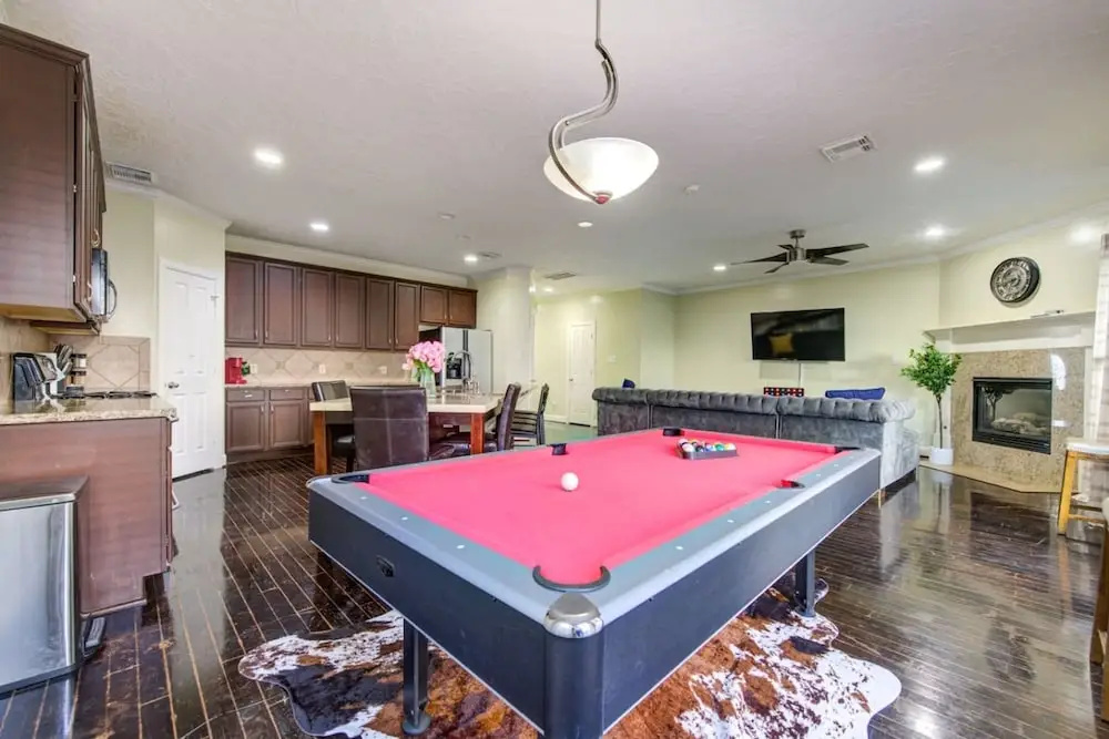 Family Houston Stay Near NRG MD Anderson