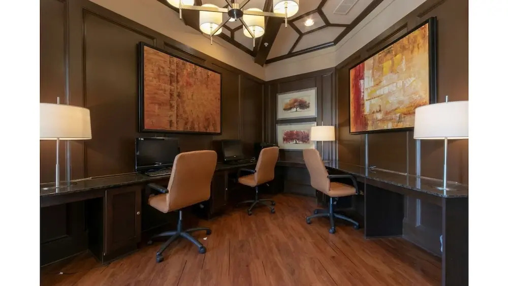 Midtown Luxury Suites by 1stHomeRent