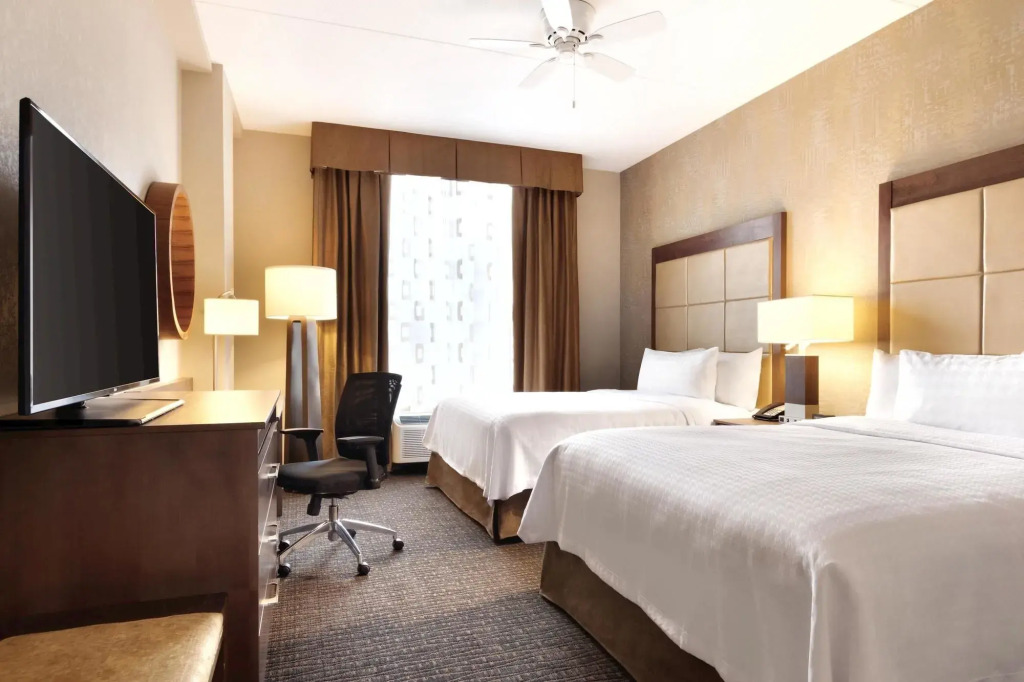 Homewood Suites by Hilton Calgary Downtown