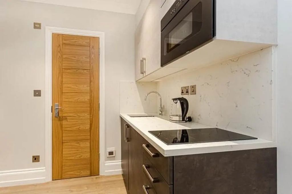 Cleveland Residences Kensington
