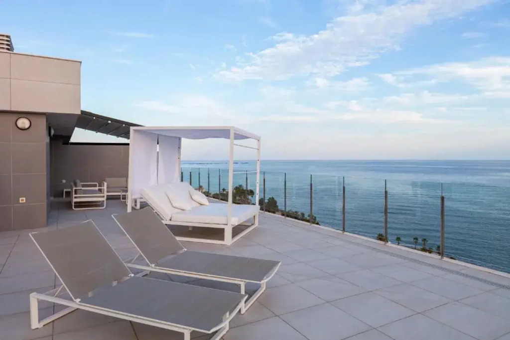 Blue Line Apartment Hotel - Be Line Group
