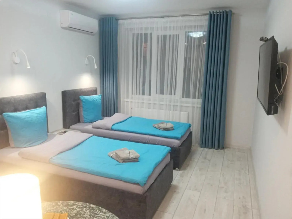 Апартаменти Weekend Inn