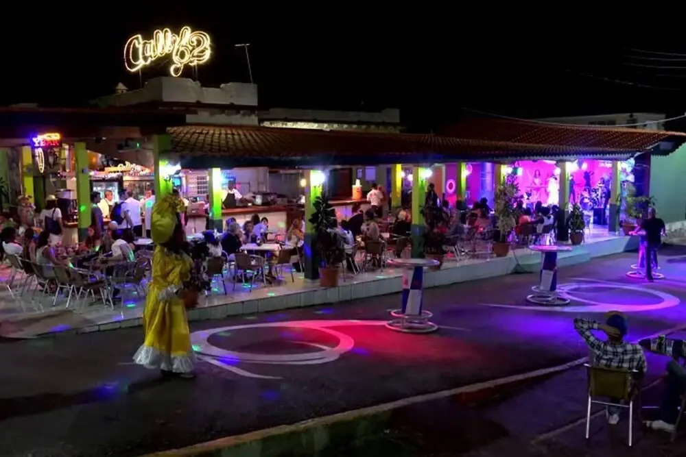 Casa Onna - Downtown Varadero, Short Walk to Beach