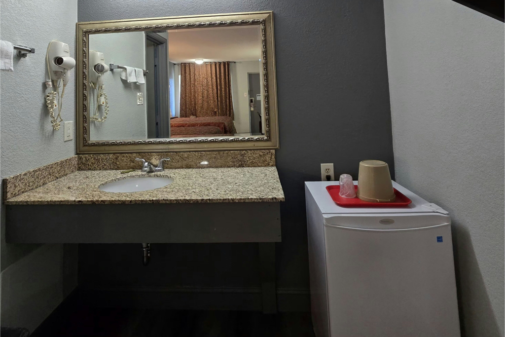 Eagle Inn by Hotel O Richmond Midlothian Turnpike