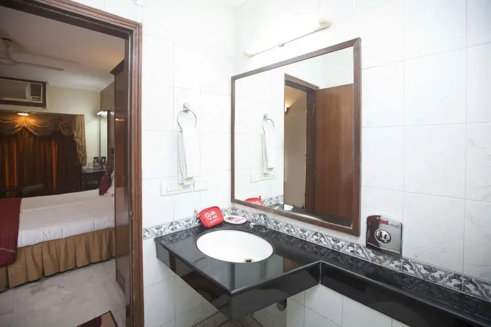 OYO Rooms DLF City Park