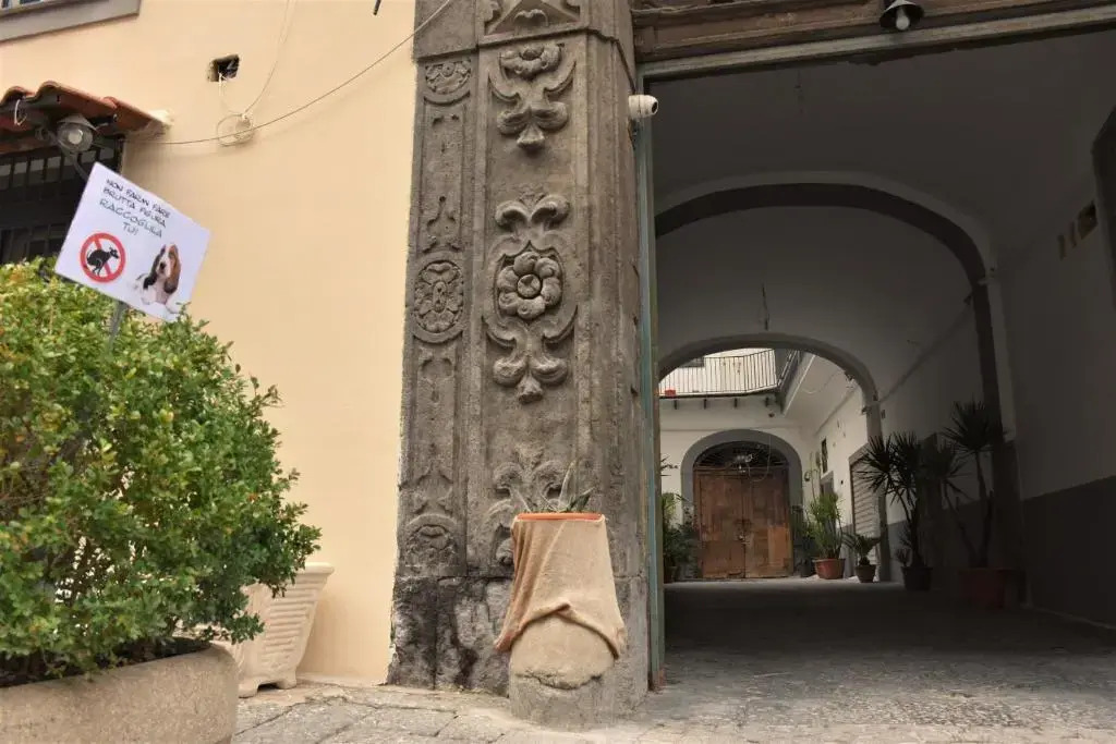 Varriale House