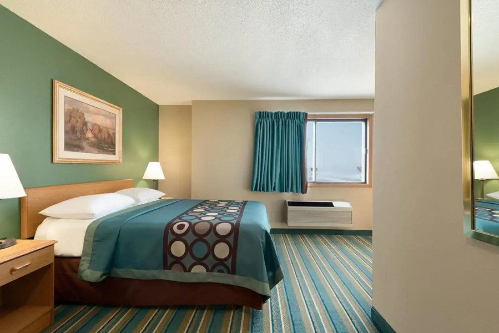 Coratel Inn & Suites by Jasper New Richmond