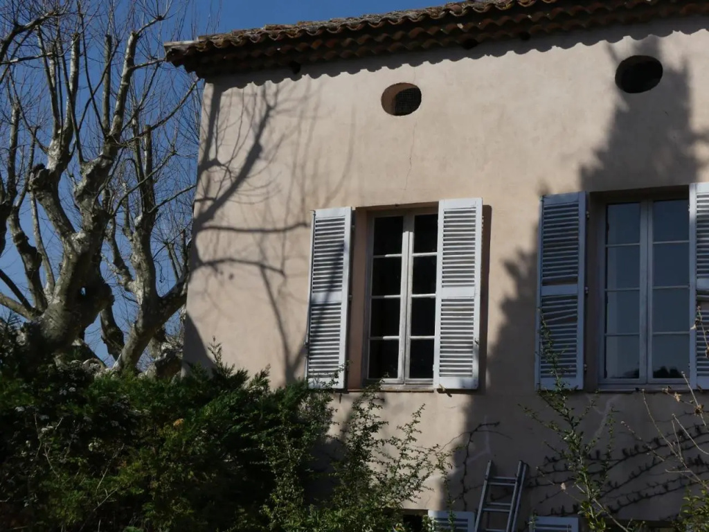 Le charme d'une vieille bastide provençale