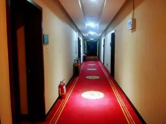Zhaojun Hotel