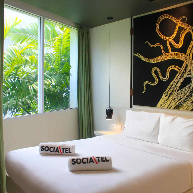 SocialTel Koh Samui