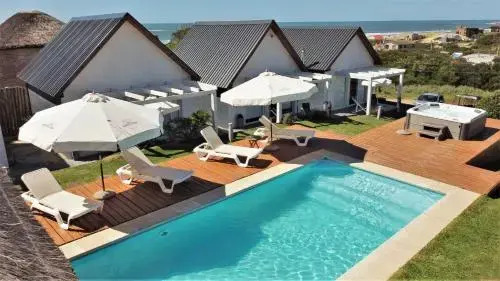 Kanaloah Lodge & Cabins