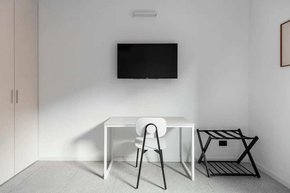 White Daisy Apartment by Wonderful Italy