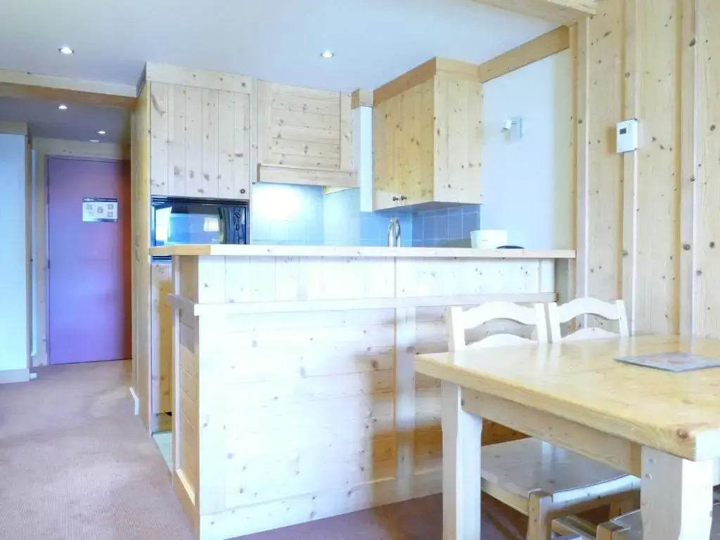 Appartement Les Deux Alpes, 2 pièces, 6 personnes - FR-1-546-2