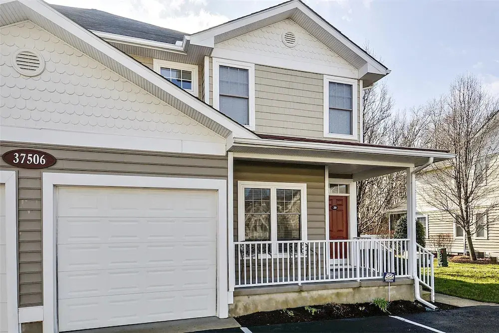 Oyster Bay Townhome 37506 Kaitlyn Drive Unit 20 by Long & Foster