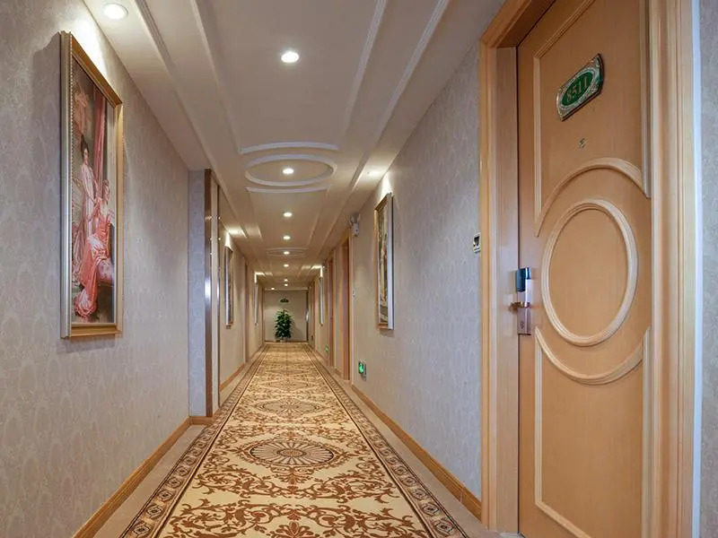Vienna Hotel Shenzhen Guanlan Renming Road Heping
