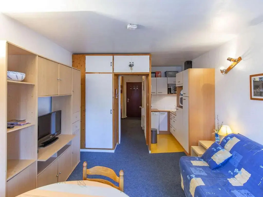 Appartement Gourette, 1 pièce, 6 personnes - FR-1-400-63