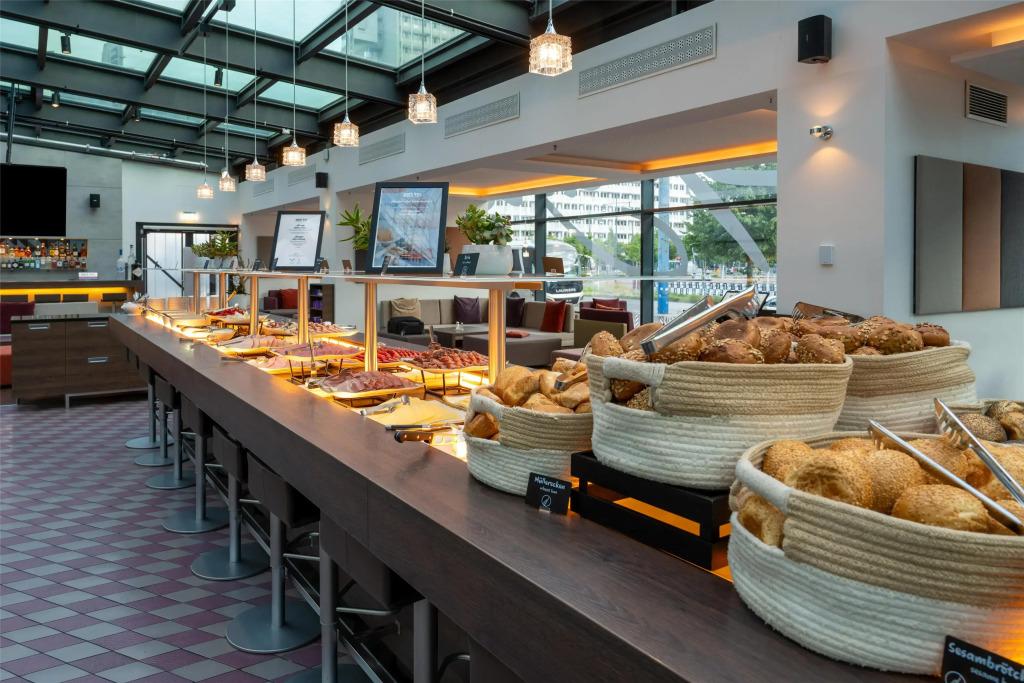 Park Inn by Radisson Berlin Alexanderplatz