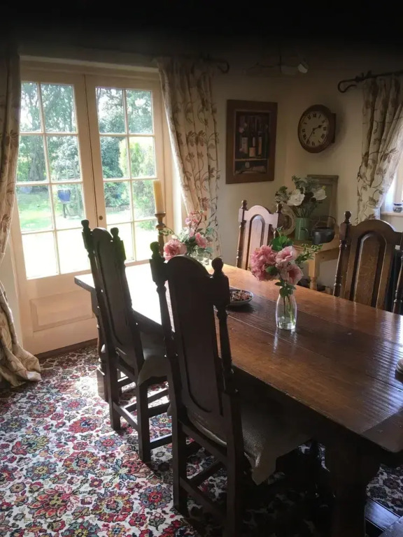 Bumble Cottage B&B