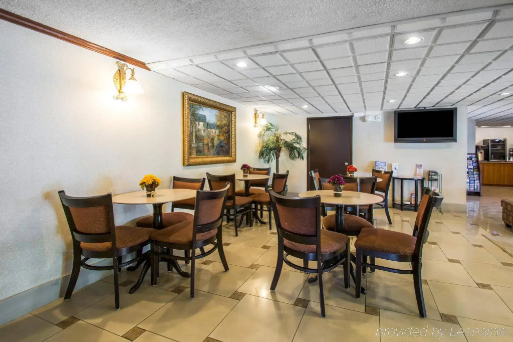 SureStay by Best Western Jacksonville Airport