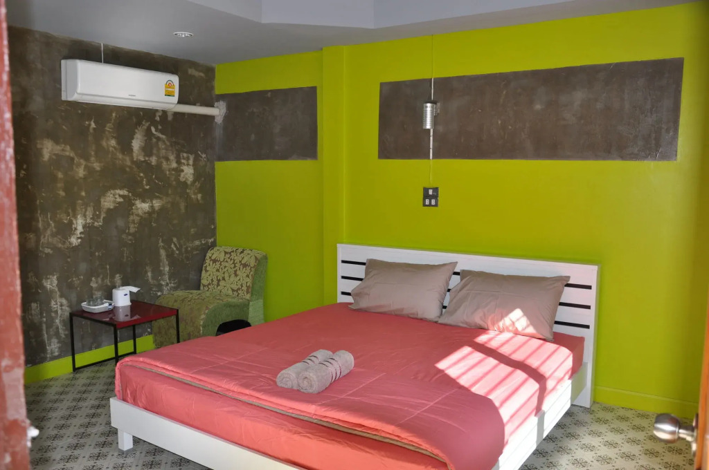 Feel Good Resort