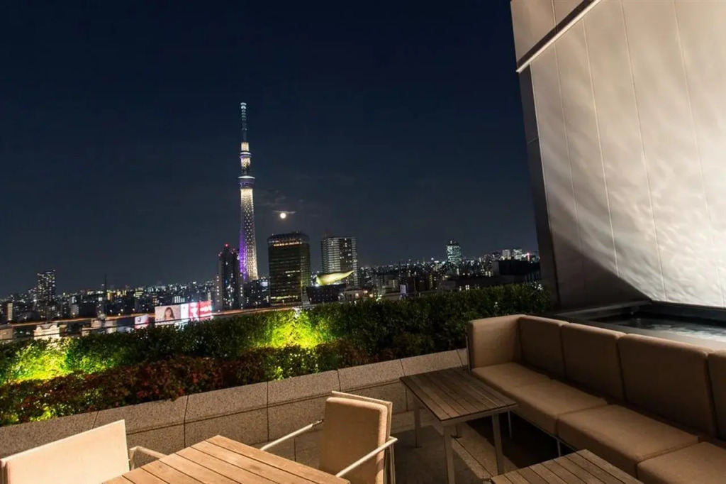 The Gate Hotel Kaminarimon by Hulic