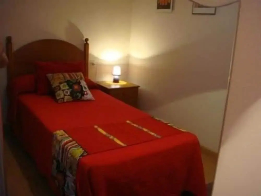 Santiago de Compostela 100068 4 Bedroom Apartment By Mo Rentals