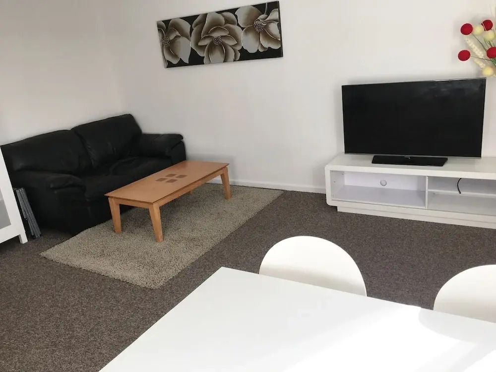 Paynes Apartment