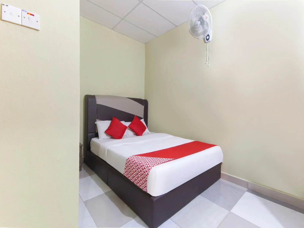 Hotel O Bamboo Inn