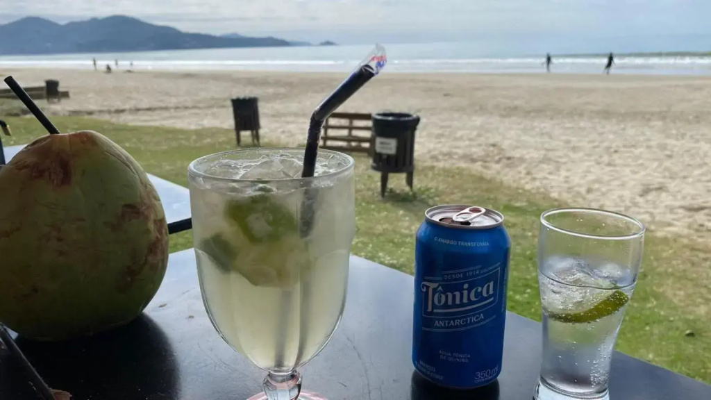 Itapema, Maravilhoso Frente Mar, com Vista, Pe na Areia, Ar, Wi-fi, Smart Tv
