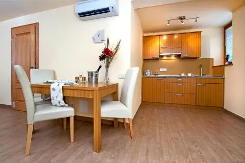 Guest House Golden Goose