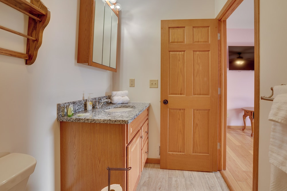 Near Saugatuck Dunes: Pet-friendly Home w/ Grill