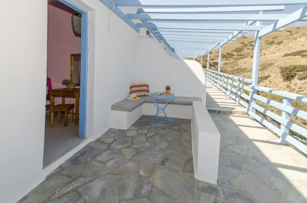 Thalassopetra