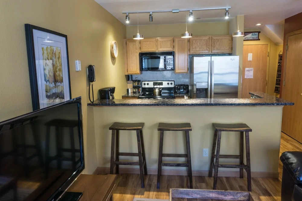 Bright Winter Stay W/skylight 2br/ba Short Stroll To Main St 2 Bedroom Condo by RedAwning
