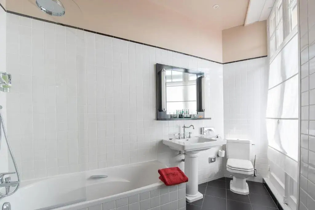Hotel Plaza Biarritz Plage - Handwritten Collection