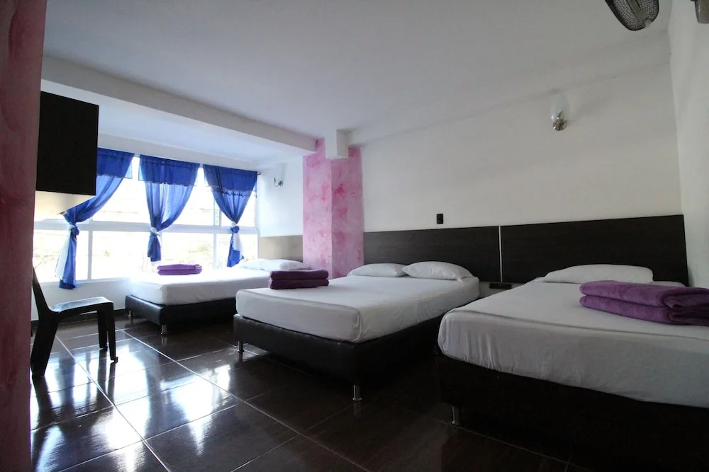 HOTEL PORTÓN ESTADIO