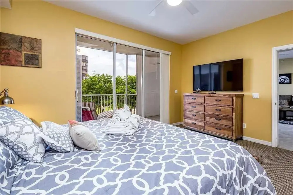 Casa Marina II 353 - Two Bedroom Condo
