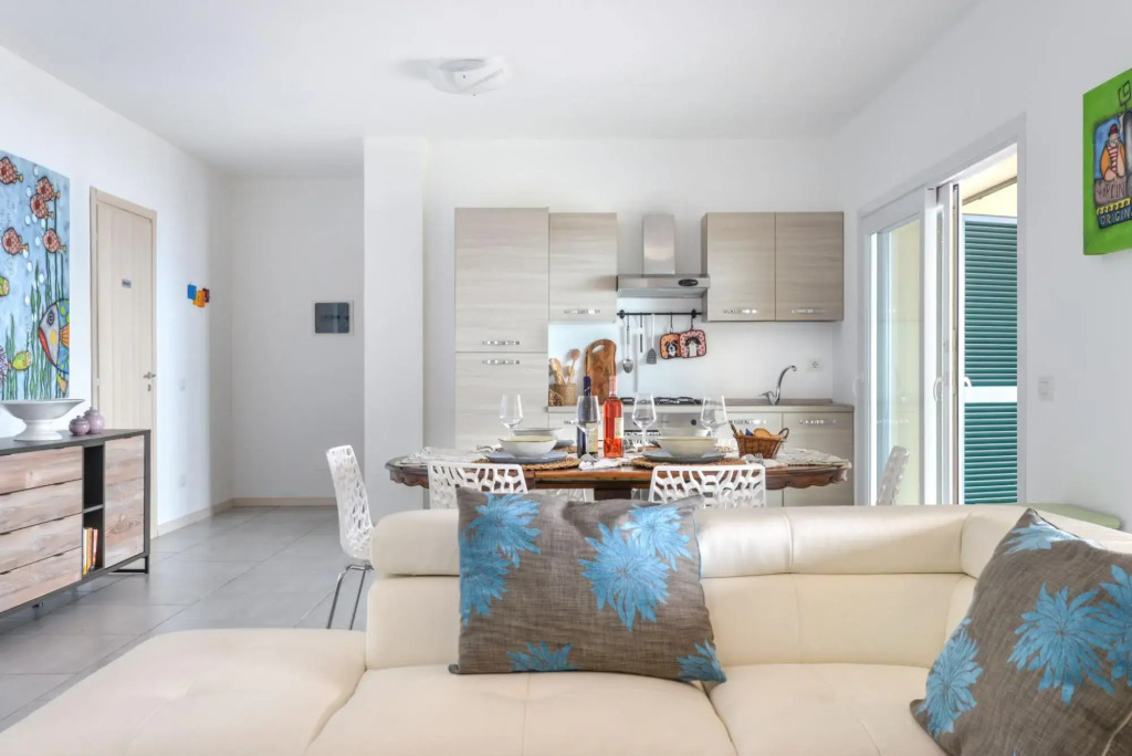 Casa delle Farfalle newly built in an oasis of peace with beautiful sea view-Casa Le Farfalle