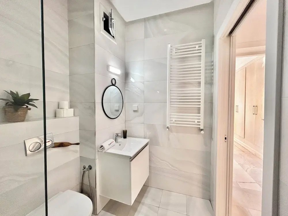 Saint Germain Apartment in La Marsa Cailloux