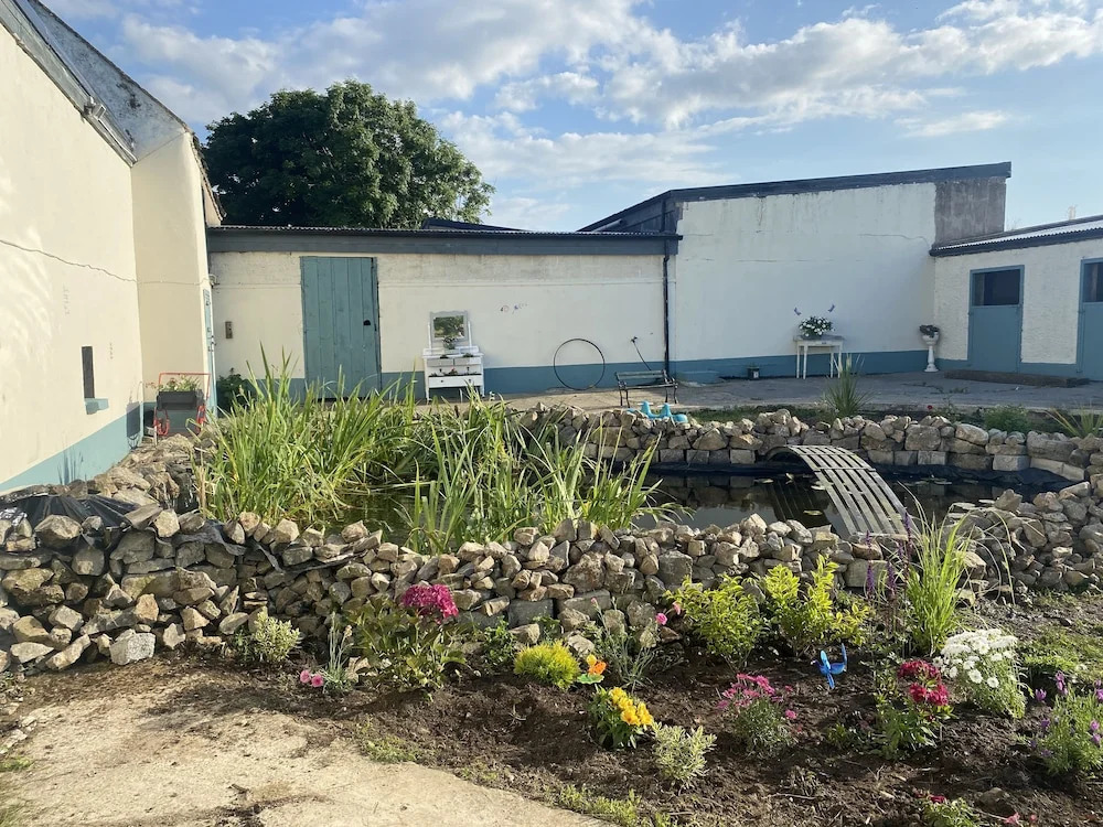 Farm stay property Pets and families welcome