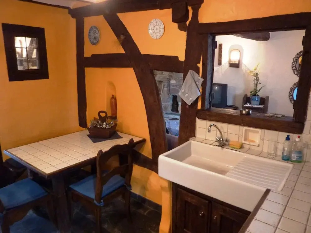 Rustically Decorated Farm With Many Facilities