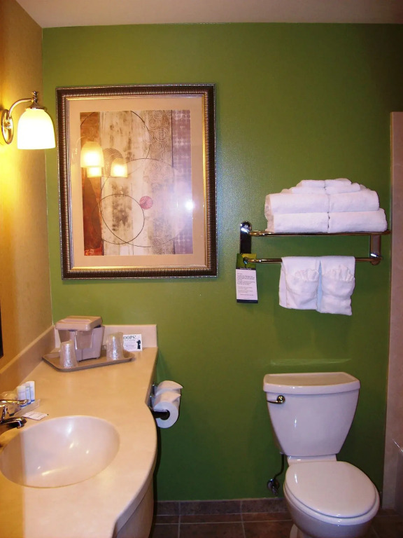 Sleep Inn & Suites Redmond