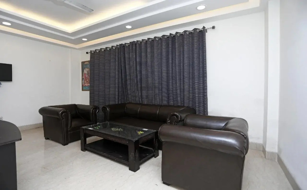 OYO 14765 Amar Villa