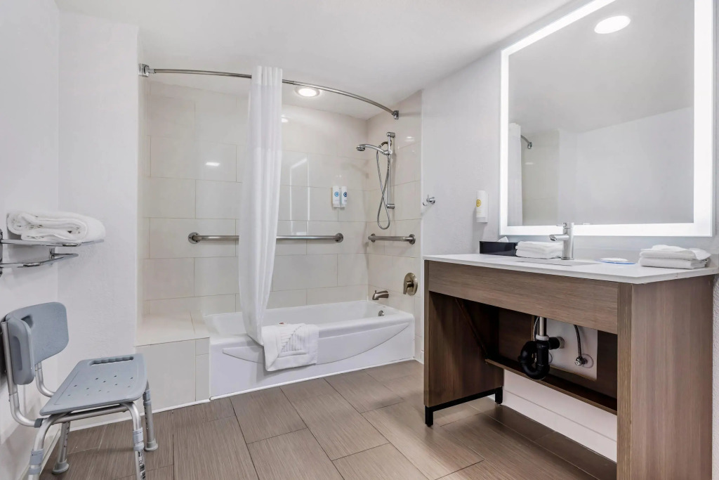 Comfort Inn Sea World Area